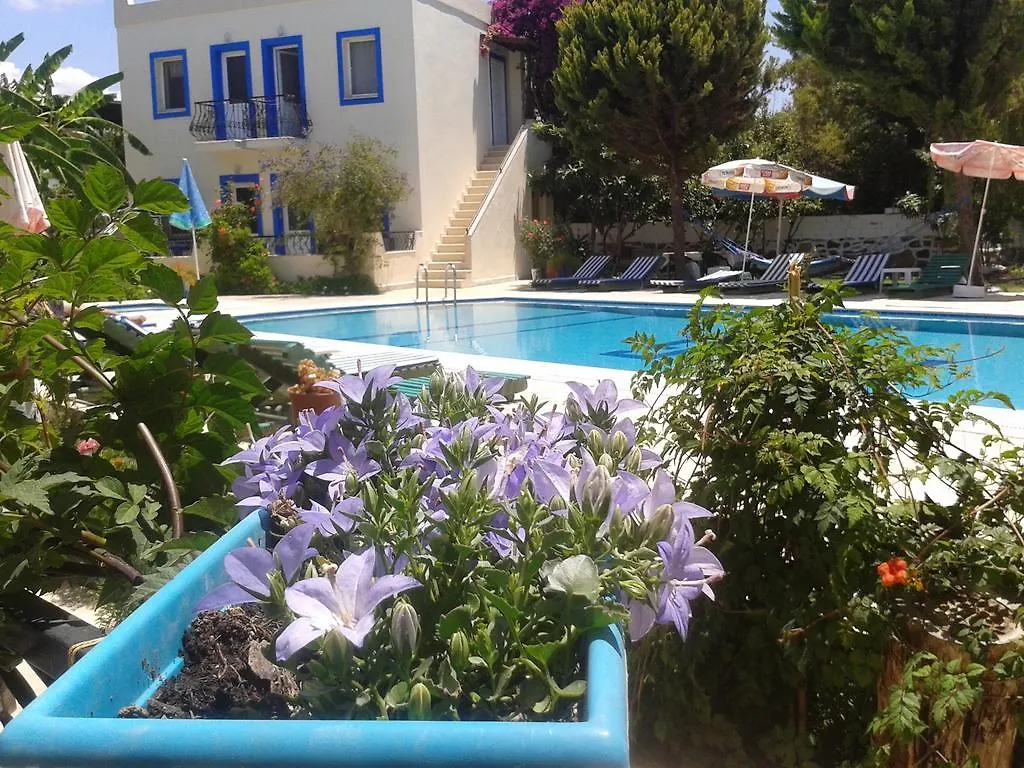 Paradise Garden Gumusluk Evleri Aparthotel 3*,  Turkiet