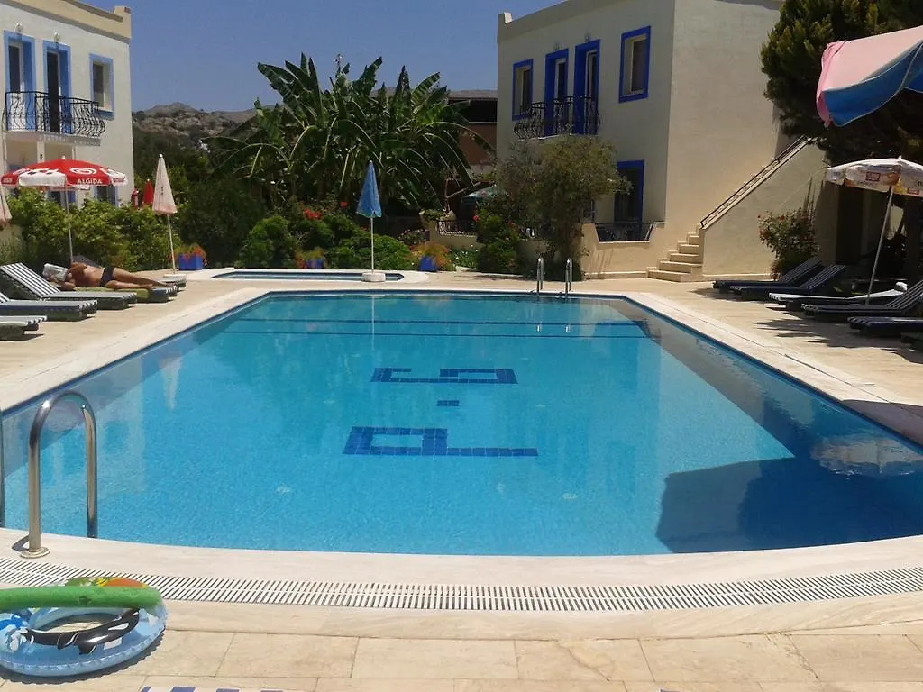 Paradise Garden Gumusluk Evleri Aparthotel 3*,