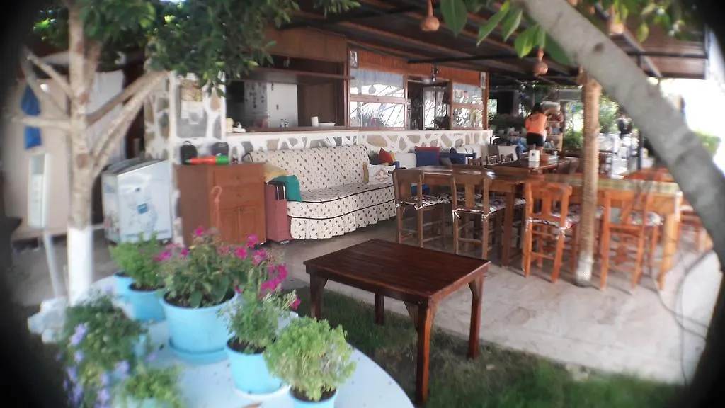 Paradise Garden Gumusluk Evleri Aparthotel 3*,